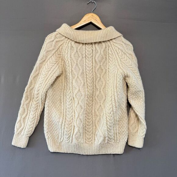 Hand Knit Aran Women’s Wool Sweater Button Up Style Size Small 100% New Wool - Picture 5 of 9